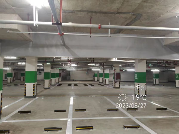 固定柔性擋煙垂壁山西工地施工現(xiàn)場3.jpg